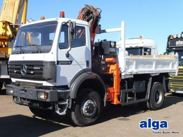 Mercedes-Benz 2024 AK 4x4, Tals AK 140.1 A3, Greifersteuerung - 翻斗车:图1 Mercedes-Benz 2024 AK 4x4, Tals AK 140.1 A3, Greifersteuerung - 翻斗车:图1