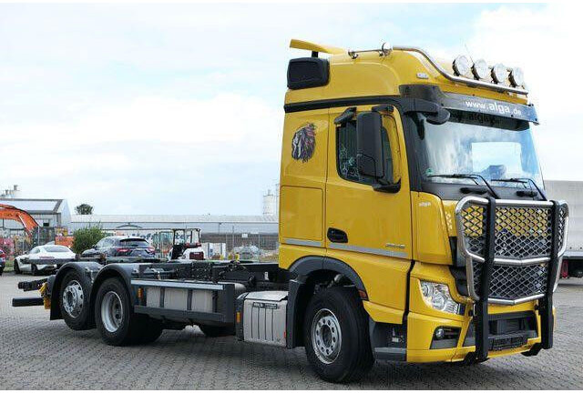 Mercedes-Benz 2546 L 6x2, MP4, 2x Schlafliege, Bullfänger, AC - 驾驶室底盘卡车:图4 Mercedes-Benz 2546 L 6x2, MP4, 2x Schlafliege, Bullfänger, AC - 驾驶室底盘卡车:图4