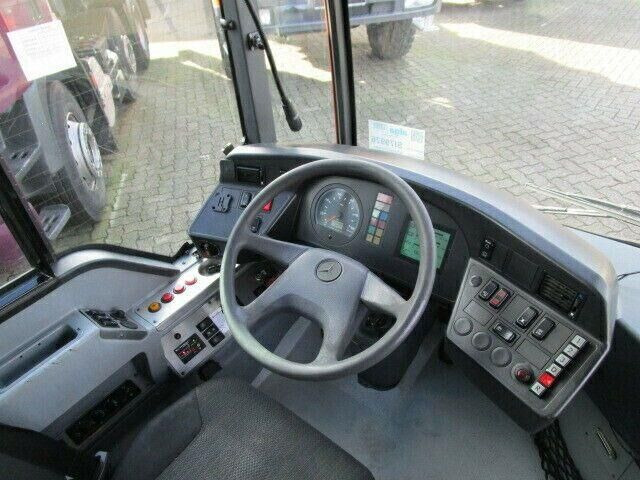 Mercedes-Benz O 530 G Citaro (CNG), Euro 5, Klima, Rampe, ZF - 铰接客车:图4 Mercedes-Benz O 530 G Citaro (CNG), Euro 5, Klima, Rampe, ZF - 铰接客车:图4