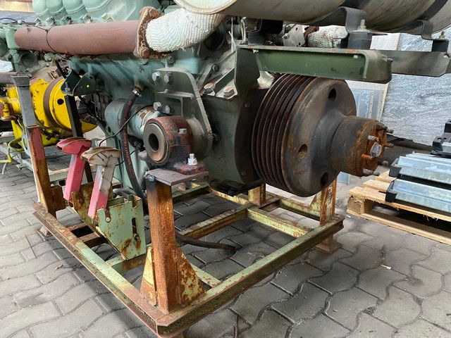 Mercedes-Benz OM 422 Motor, V8, 8 Zylinder, 10x am Lager - 卡车:图3 Mercedes-Benz OM 422 Motor, V8, 8 Zylinder, 10x am Lager - 卡车:图3