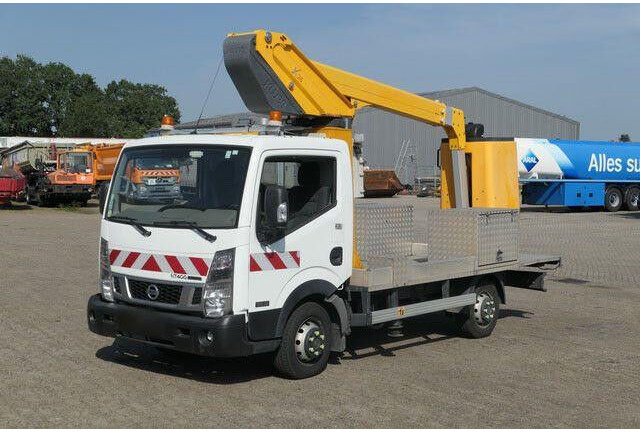 Nissan 32.12 4x2, 11m Arbeitshöhe, Klima,3. Sitz - 车载空中平台:图4 Nissan 32.12 4x2, 11m Arbeitshöhe, Klima,3. Sitz - 车载空中平台:图4
