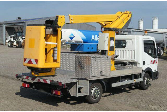 Nissan 32.12 4x2, 11m Arbeitshöhe, Klima,3. Sitz - 车载空中平台:图3 Nissan 32.12 4x2, 11m Arbeitshöhe, Klima,3. Sitz - 车载空中平台:图3