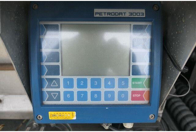 ROHR TAL-A-ZE 44.4, 4 Kammern, Peilstab, Bartec 3003 - 液罐半拖车:图4 ROHR TAL-A-ZE 44.4, 4 Kammern, Peilstab, Bartec 3003 - 液罐半拖车:图4