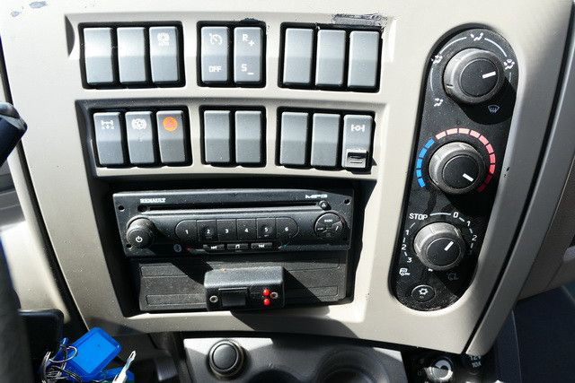 厢式货车 Renault Midlum 220 4x2, LBW, AHK, 6.100mm lang, Klima：图14