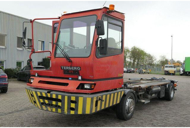 Terberg BC 182, Wechselbrücken, Sattelkupplung - 驾驶室底盘卡车:图4 Terberg BC 182, Wechselbrücken, Sattelkupplung - 驾驶室底盘卡车:图4