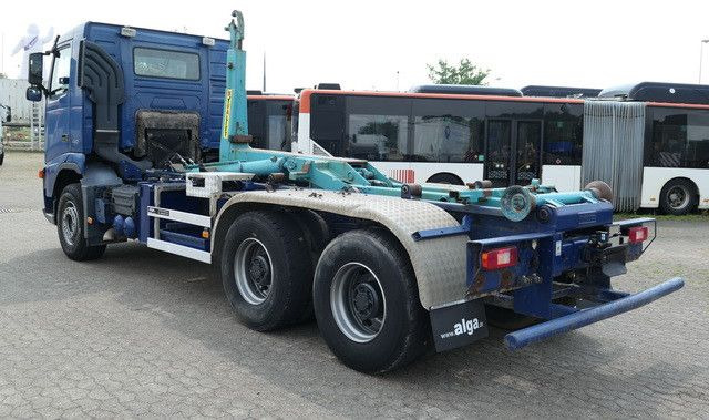 Volvo FH 440 6x4, Hyvalift, Hydr. Heckverriegelung - 吊钩升降车:图5 Volvo FH 440 6x4, Hyvalift, Hydr. Heckverriegelung - 吊钩升降车:图5