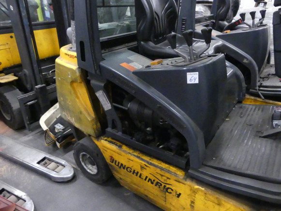 2 Chariots élévateur au gaz Jungheinrich TFG20A - 叉车:图3 2 Chariots élévateur au gaz Jungheinrich TFG20A - 叉车:图3