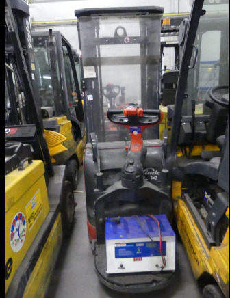 2 Transpalettes accompagnant porté debout Linde L14 - 码垛车:图1 2 Transpalettes accompagnant porté debout Linde L14 - 码垛车:图1