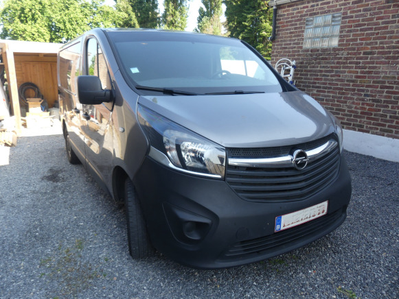 Camionnette Opel Vivaro (2018-122.114 km-VIN:WOVF7G60XJV634111) - 汽车:图2 Camionnette Opel Vivaro (2018-122.114 km-VIN:WOVF7G60XJV634111) - 汽车:图2