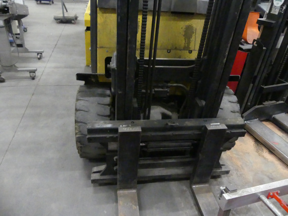 Chariot élévateur Yale ERP25ALFV2145 - 叉车:图2 Chariot élévateur Yale ERP25ALFV2145 - 叉车:图2