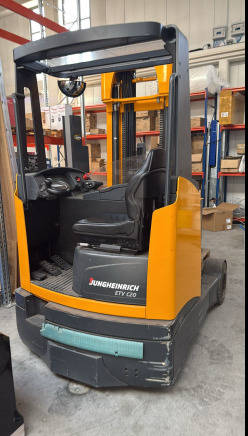 Chariot élevateur porté debout JUNGHENRICH ETV C20 - 前移式叉车:图2 Chariot élevateur porté debout JUNGHENRICH ETV C20 - 前移式叉车:图2
