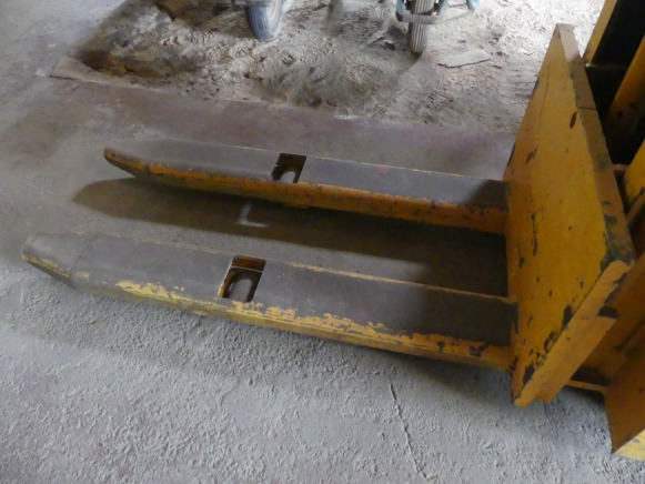 Gerbeur Jungheinrich EJCL 10S 115-250T - 堆垛机:图4 Gerbeur Jungheinrich EJCL 10S 115-250T - 堆垛机:图4