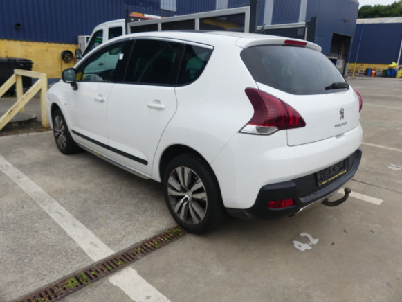 REF:C20639 - Voiture Peugeot 3008 (2015-237.408 km) (VIN: VF30U5GZTFS219665) - 汽车:图4 REF:C20639 - Voiture Peugeot 3008 (2015-237.408 km) (VIN: VF30U5GZTFS219665) - 汽车:图4