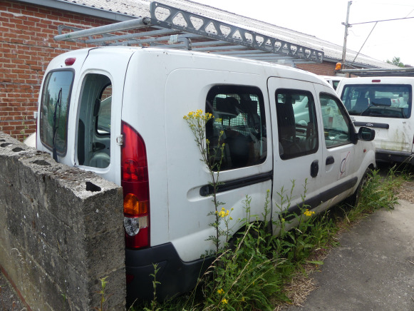 REF:Immatriculée sous : SXP067 - Voiture Renault - 紧凑型面包车:图5 REF:Immatriculée sous : SXP067 - Voiture Renault - 紧凑型面包车:图5