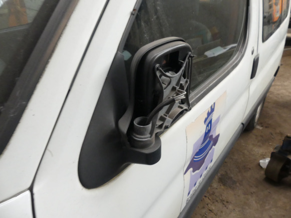 Voiture Citroën Berlingo - 汽车:图3 Voiture Citroën Berlingo - 汽车:图3