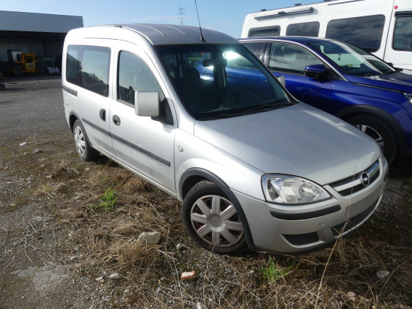Voiture Opel Combo - 汽车:图2 Voiture Opel Combo - 汽车:图2