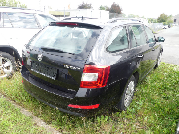 Voiture break Skoda Octavia Combi (2015-167.000 km) - 汽车:图3 Voiture break Skoda Octavia Combi (2015-167.000 km) - 汽车:图3