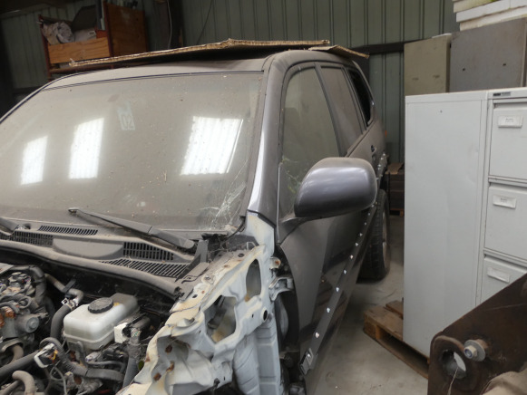 Voiture (pour pièces) Toyota Land Cruiser (J12) - 汽车:图5 Voiture (pour pièces) Toyota Land Cruiser (J12) - 汽车:图5