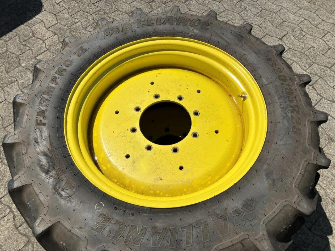 Alliance 320/85R28 - 轮胎 适用于 农业机械:图4 Alliance 320/85R28 - 轮胎 适用于 农业机械:图4