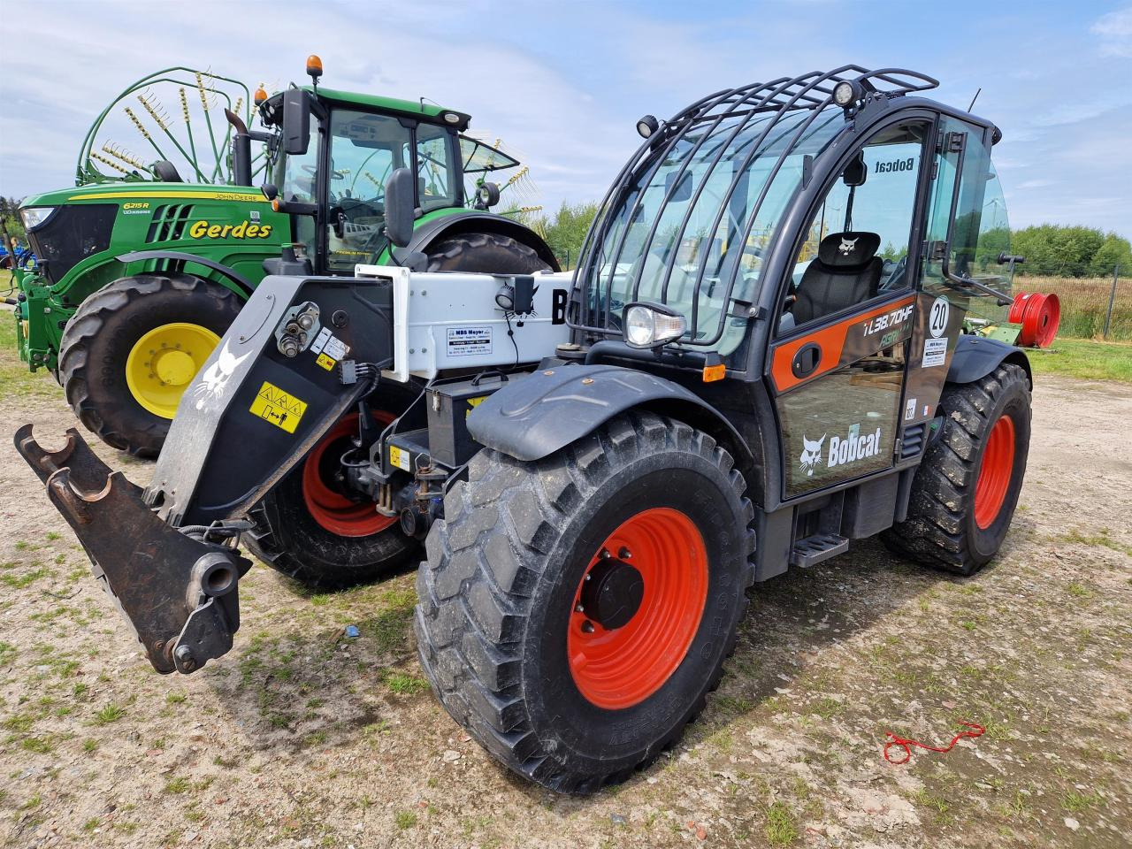 Bobcat TL 38.70 HF - 伸缩臂叉装车:图1 Bobcat TL 38.70 HF - 伸缩臂叉装车:图1