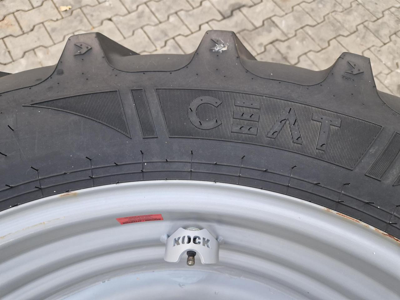 CEAT 320/85R34 - 轮胎 适用于 农业机械:图3 CEAT 320/85R34 - 轮胎 适用于 农业机械:图3