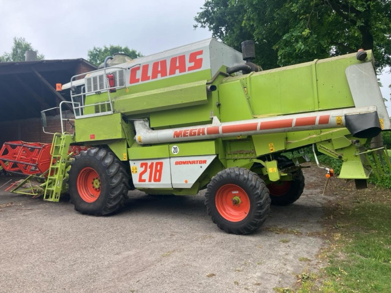 CLAAS Dominator 218 Mega - 联合收割机:图3 CLAAS Dominator 218 Mega - 联合收割机:图3