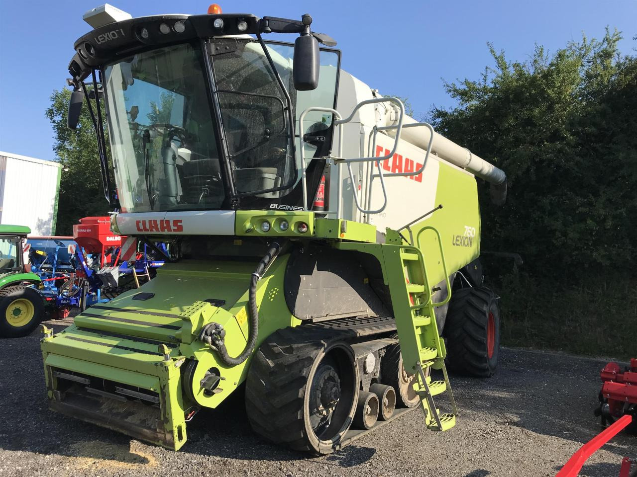 CLAAS Lexion 760 TT - 联合收割机:图1 CLAAS Lexion 760 TT - 联合收割机:图1