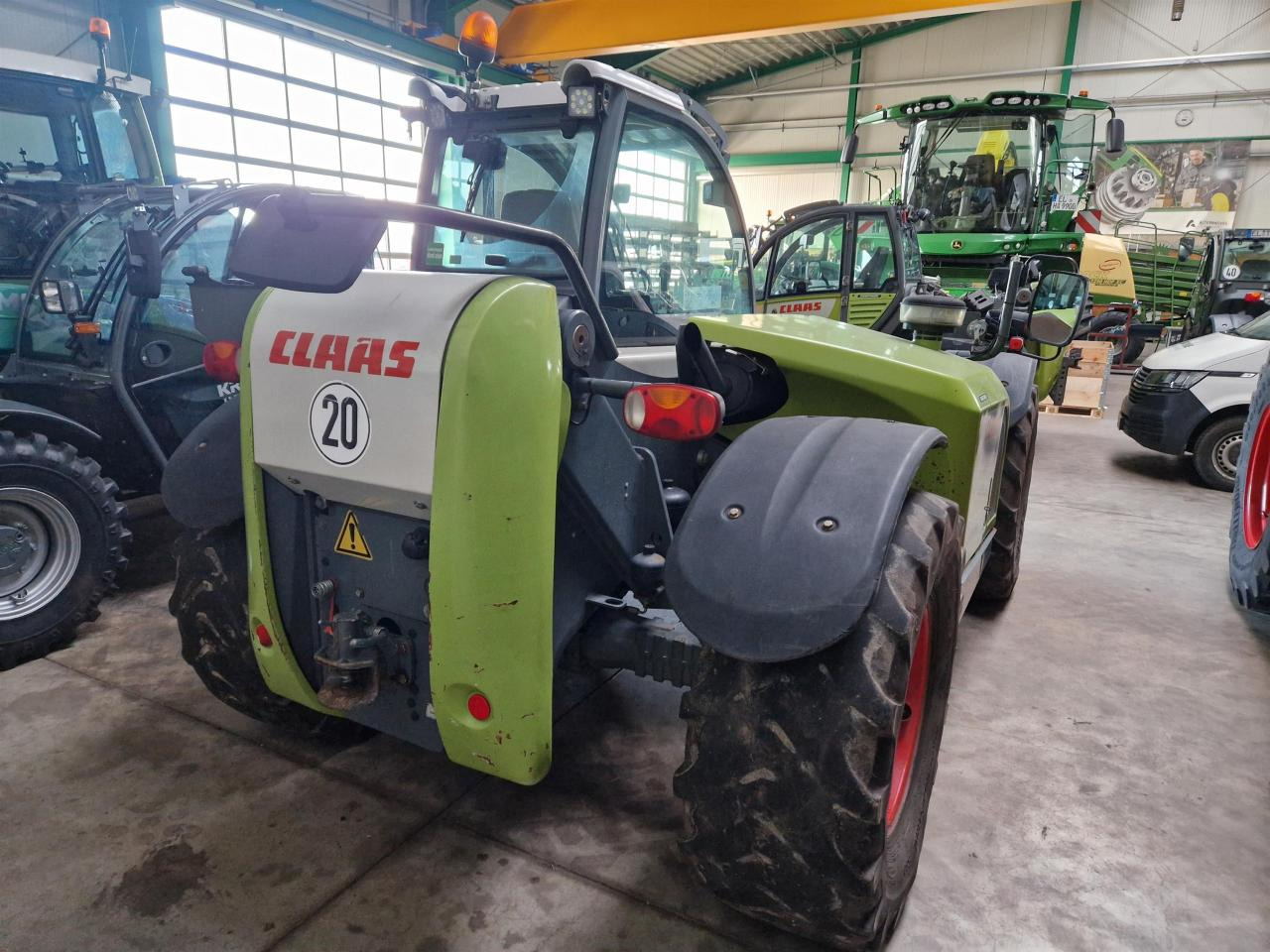 CLAAS Scorpion 7040 - 伸缩臂叉装车:图2 CLAAS Scorpion 7040 - 伸缩臂叉装车:图2