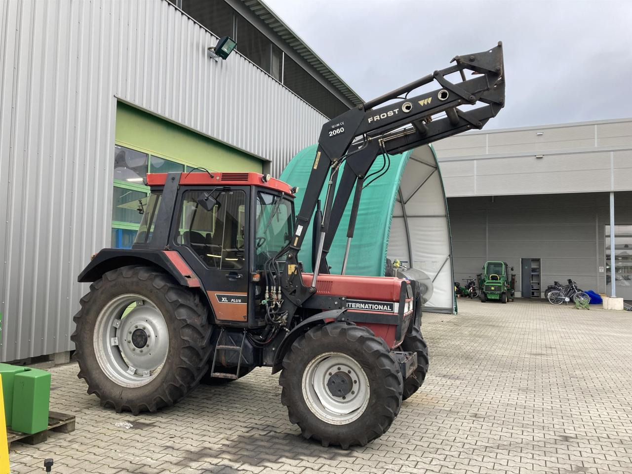 Case-IH 844 XL Plus - 拖拉机:图5 Case-IH 844 XL Plus - 拖拉机:图5