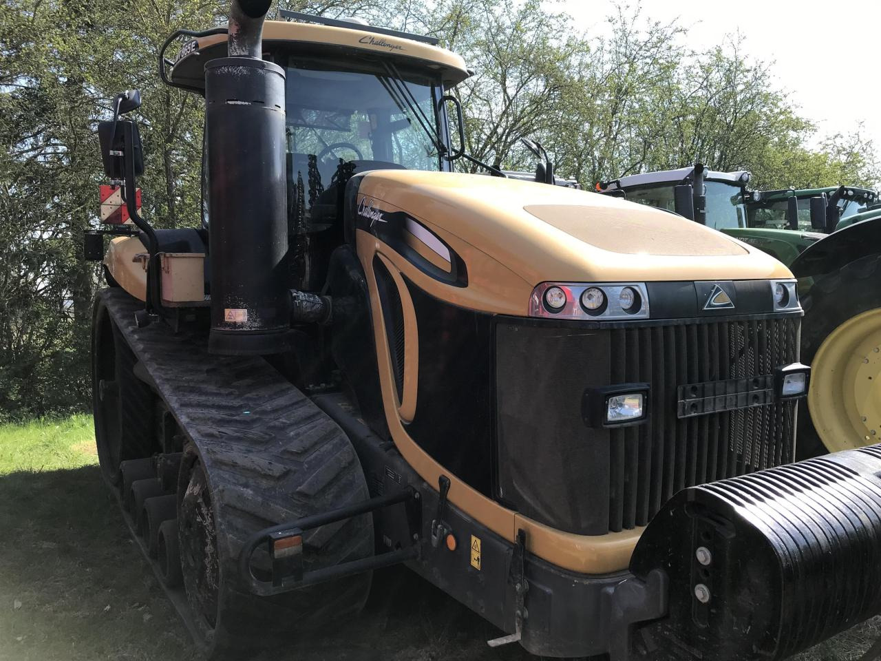 Challenger MT865E - 履带式拖拉机:图2 Challenger MT865E - 履带式拖拉机:图2