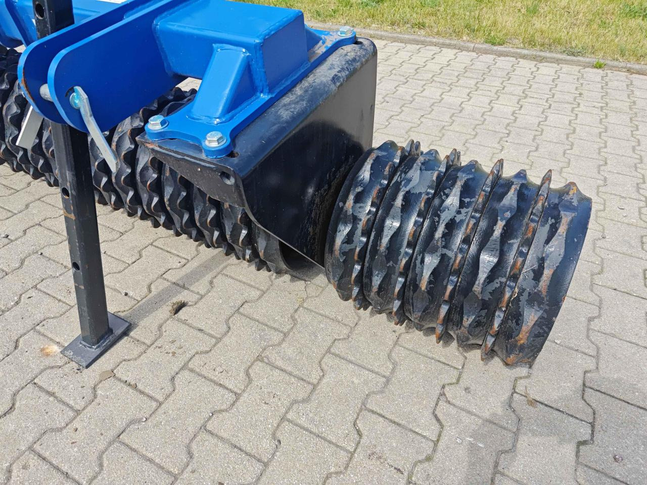 Dalbo Combiflex 250 - 碾压机:图5 Dalbo Combiflex 250 - 碾压机:图5