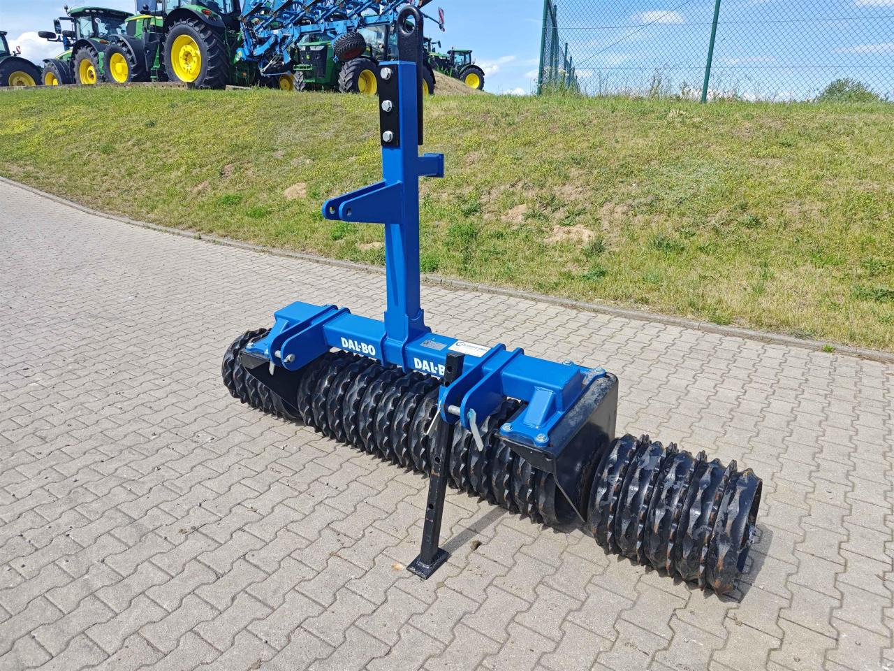 Dalbo Combiflex 250 - 碾压机:图2 Dalbo Combiflex 250 - 碾压机:图2