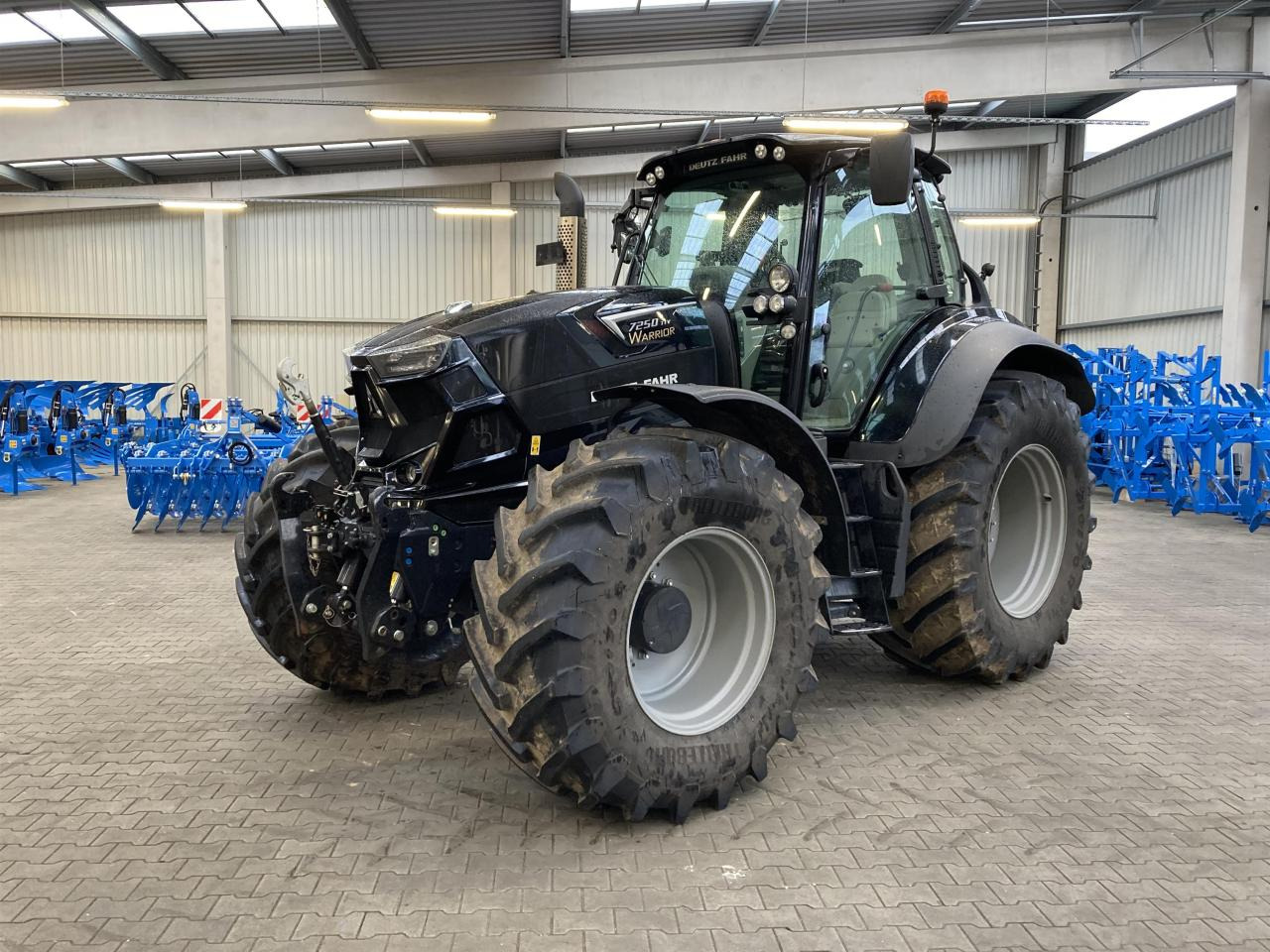 Deutz-Fahr 7250TTV - 拖拉机:图1 Deutz-Fahr 7250TTV - 拖拉机:图1