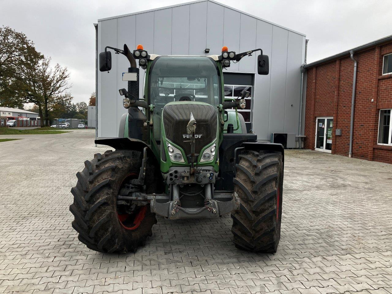 Fendt 716 Vario Profi Plus - 拖拉机:图2 Fendt 716 Vario Profi Plus - 拖拉机:图2