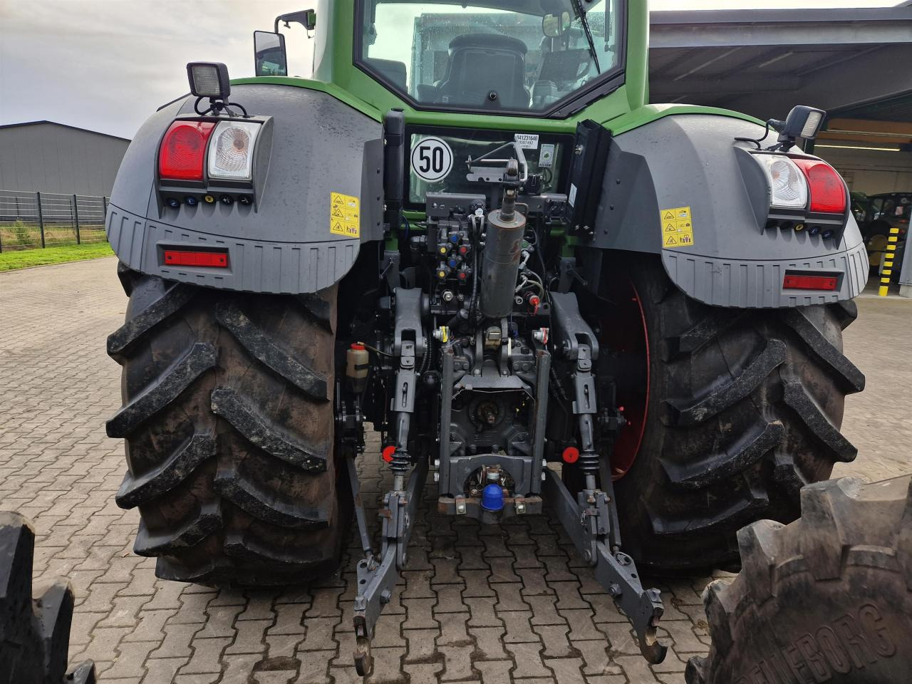 Fendt 826 Vario S4 Profi Plus - 拖拉机:图3 Fendt 826 Vario S4 Profi Plus - 拖拉机:图3