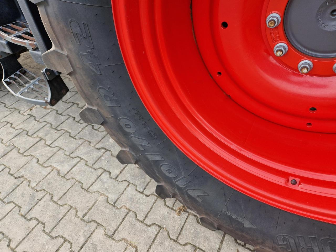 Fendt 826 Vario S4 Profi Plus - 拖拉机:图5 Fendt 826 Vario S4 Profi Plus - 拖拉机:图5