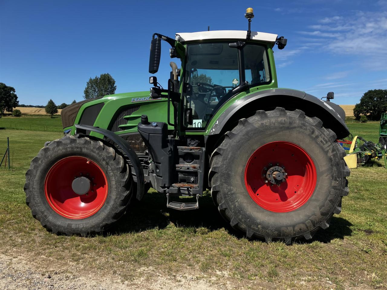 Fendt 828 Vario - 拖拉机:图1 Fendt 828 Vario - 拖拉机:图1