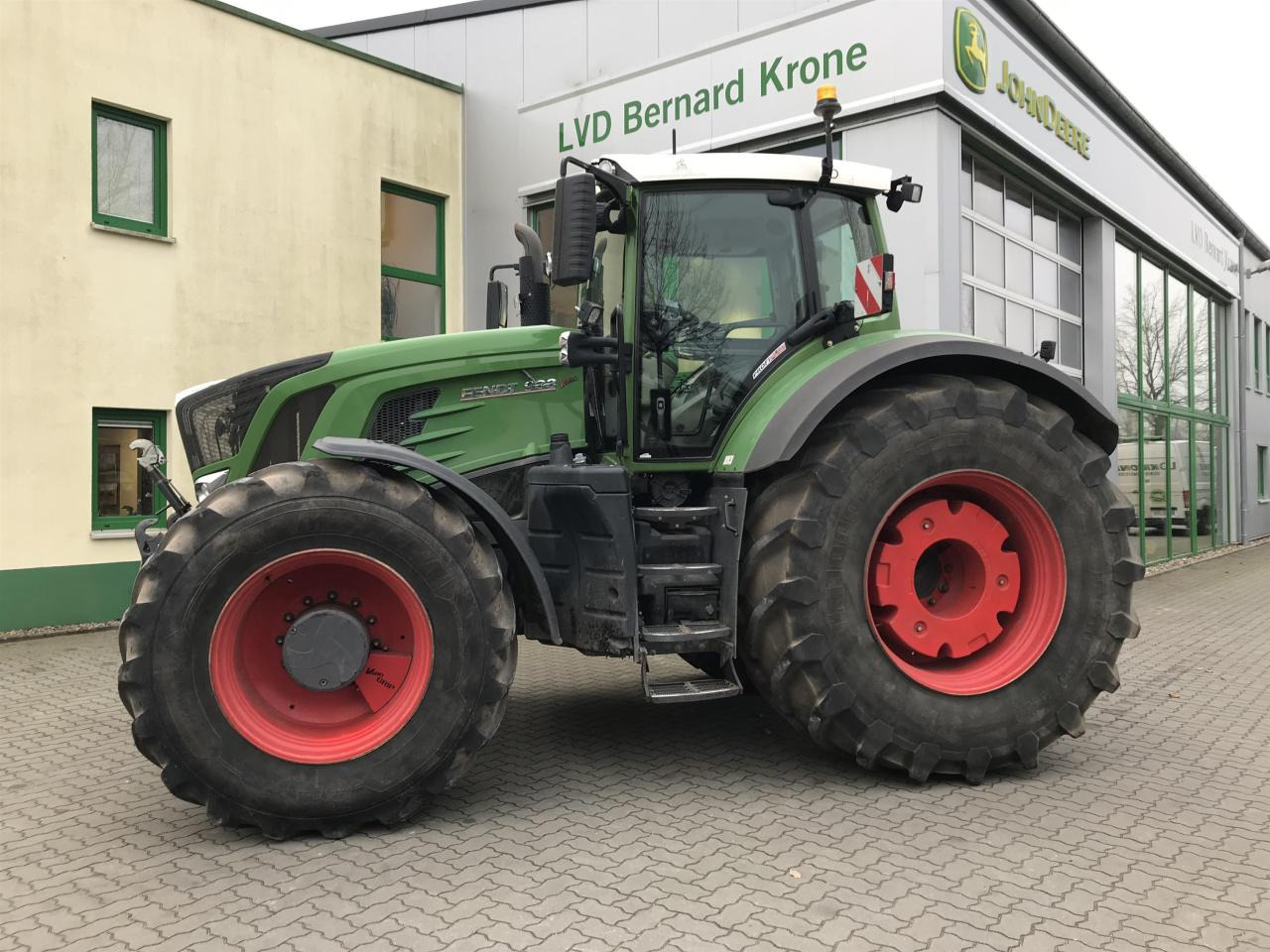 Fendt 933 Profi Plus - 拖拉机:图1 Fendt 933 Profi Plus - 拖拉机:图1