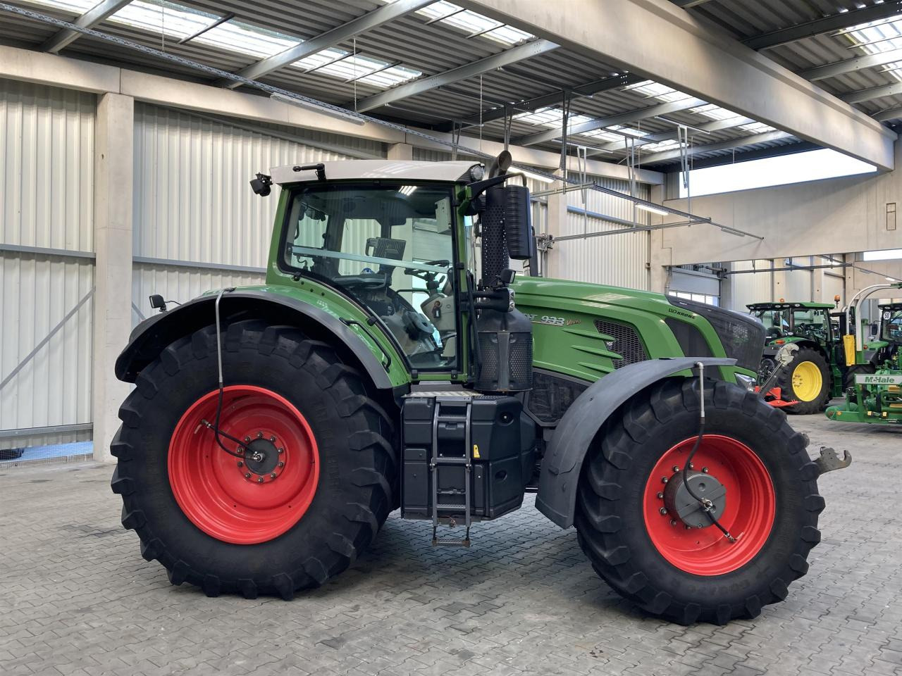 Fendt 933 Vario Profi Plus - 拖拉机:图4 Fendt 933 Vario Profi Plus - 拖拉机:图4