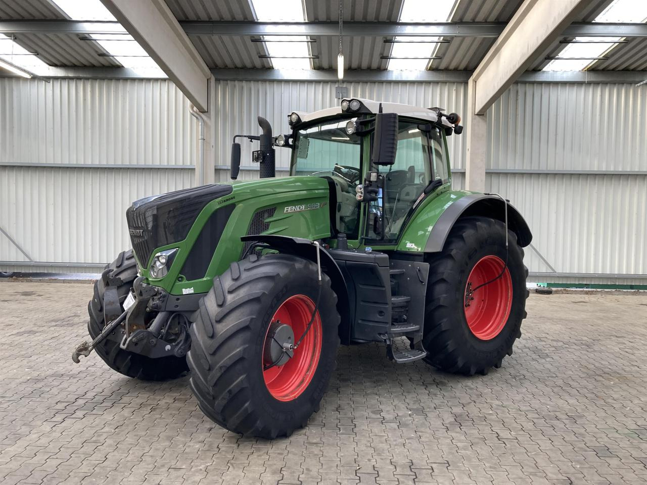Fendt 933 Vario Profi Plus - 拖拉机:图1 Fendt 933 Vario Profi Plus - 拖拉机:图1