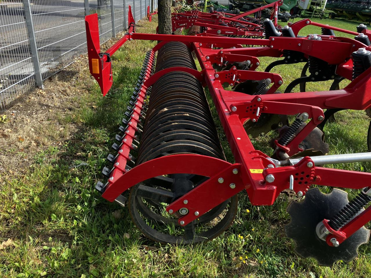 Horsch Terrano 4 FX - 耕耘机:图5 Horsch Terrano 4 FX - 耕耘机:图5