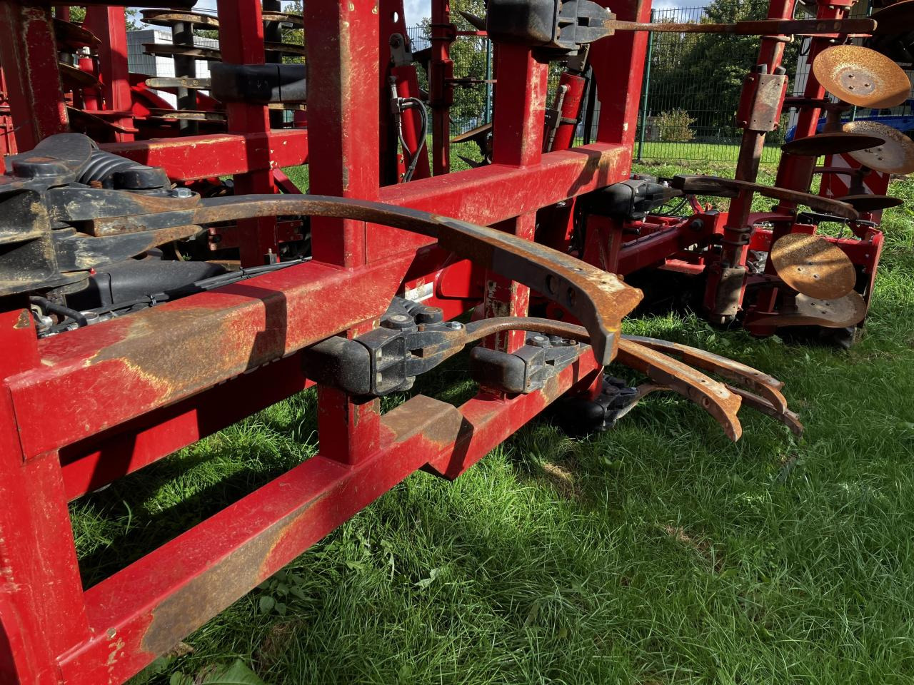 Horsch Tiger 6 AS - 耕耘机:图3 Horsch Tiger 6 AS - 耕耘机:图3