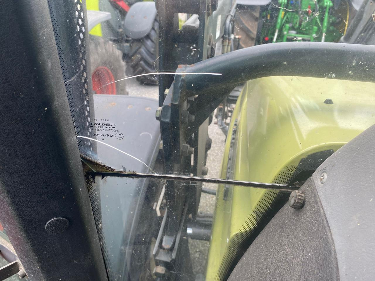 Hürlimann XT 909 - 拖拉机:图2 Hürlimann XT 909 - 拖拉机:图2