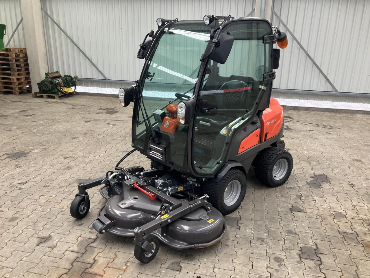 Husqvarna Rider P525D - 园林割草机:图1 Husqvarna Rider P525D - 园林割草机:图1