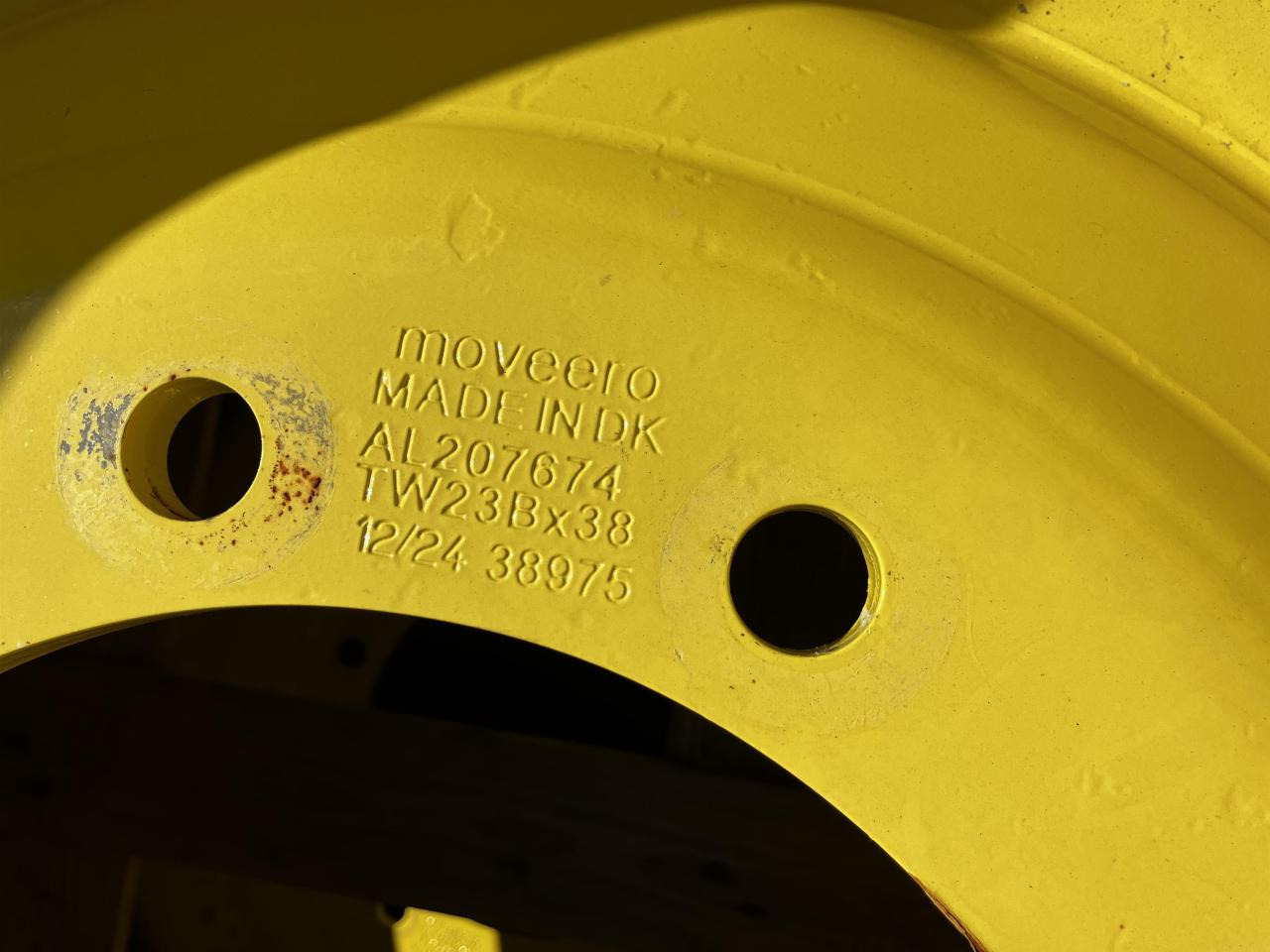 John Deere 23x38 - 轮胎 适用于 农业机械:图3 John Deere 23x38 - 轮胎 适用于 农业机械:图3