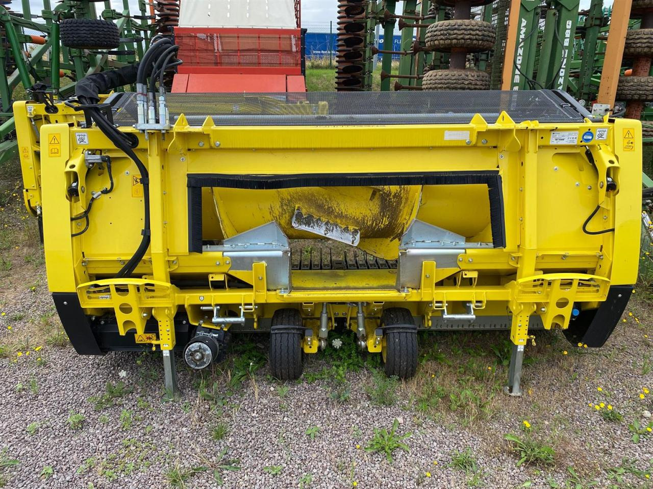 John Deere 30R - 饲料收割机附件:图4 John Deere 30R - 饲料收割机附件:图4