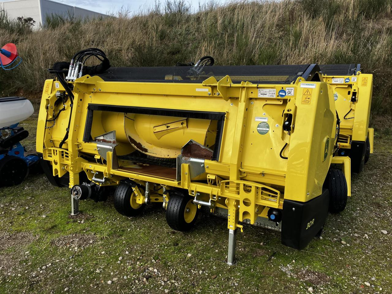 John Deere 30R - 饲料收割机附件:图1 John Deere 30R - 饲料收割机附件:图1