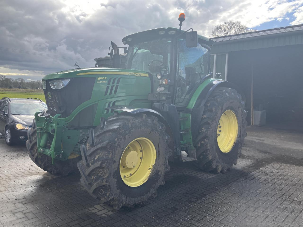 John Deere 6170R - 拖拉机:图4 John Deere 6170R - 拖拉机:图4