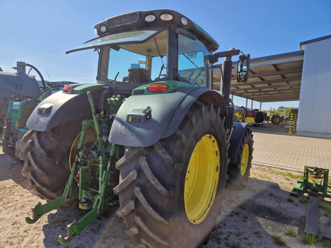 John Deere 6195R - 拖拉机:图3 John Deere 6195R - 拖拉机:图3