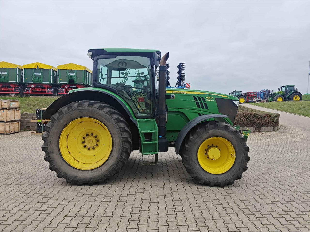拖拉机 John Deere 6210R：图9